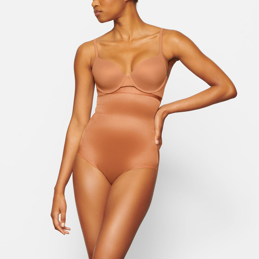 Skims BARELY THERE HIGH WAIST Brief Bronze | 8106MFDUZ