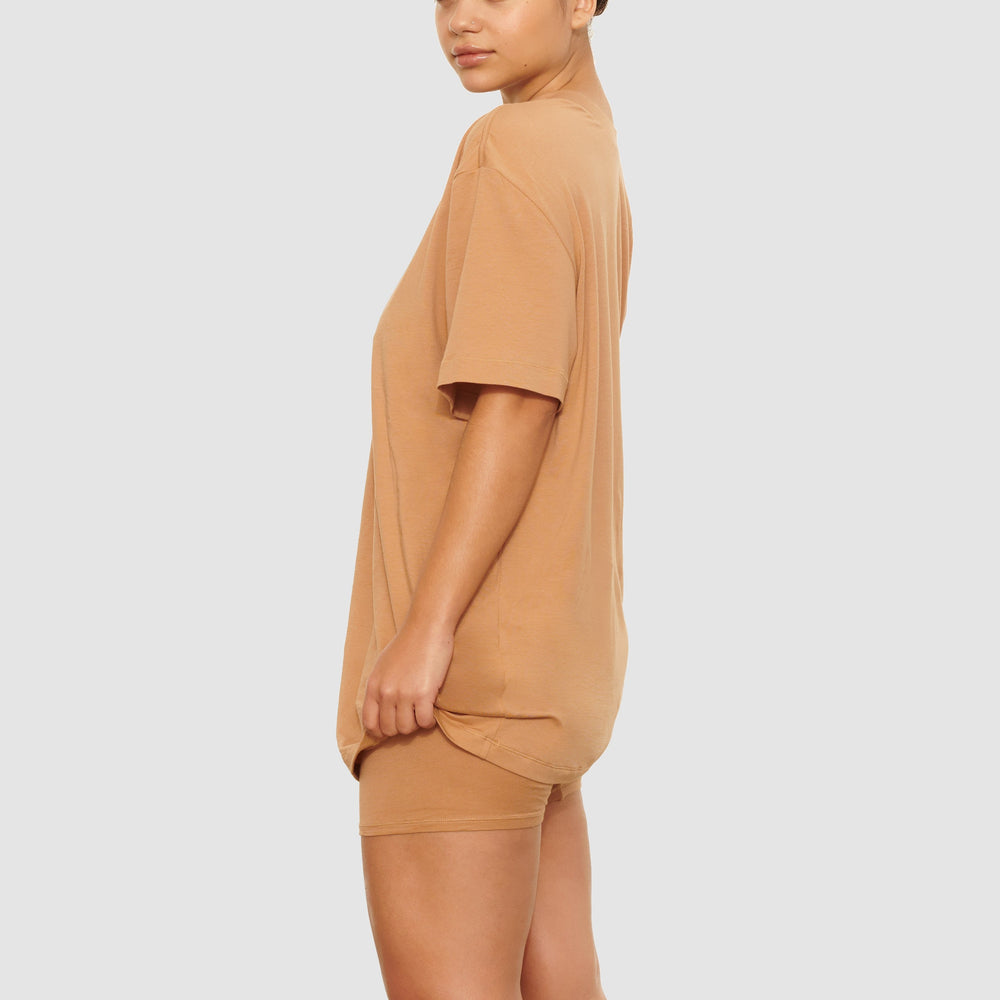 Skims BOYFRIEND T-shirt Ochre | VSAI91685