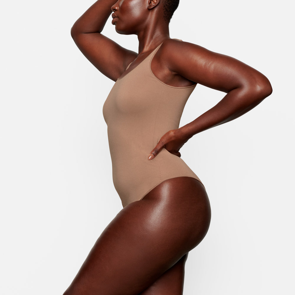 Skims ESSENTIAL Scoop Neck Bodysuit Sienna | ECTI14725