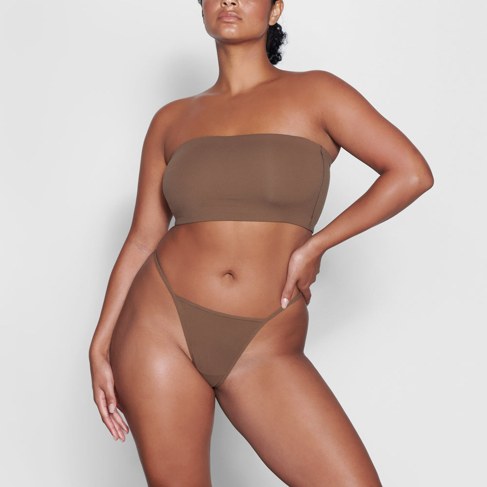 Skims FITS EVERYBODY T STRING Thong Oxide | DOCP02693