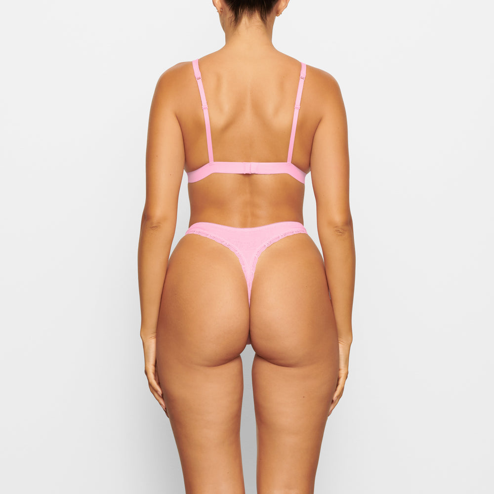 Skims LACE POINTELLE Thong Bubble Gum | 5021QDTBR