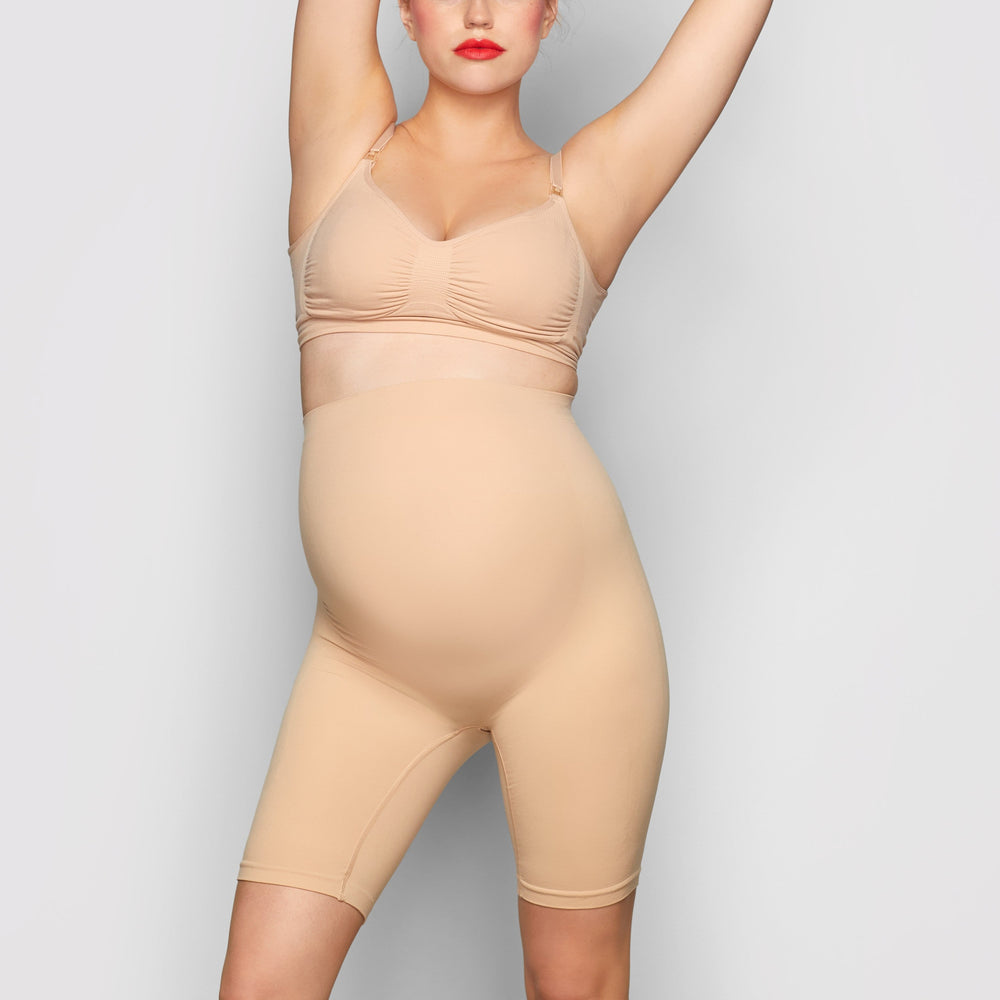 Skims MATERNITY SCULPTING SHORT MID THIGH Maternity Shapewear Clay | ZDRN06514