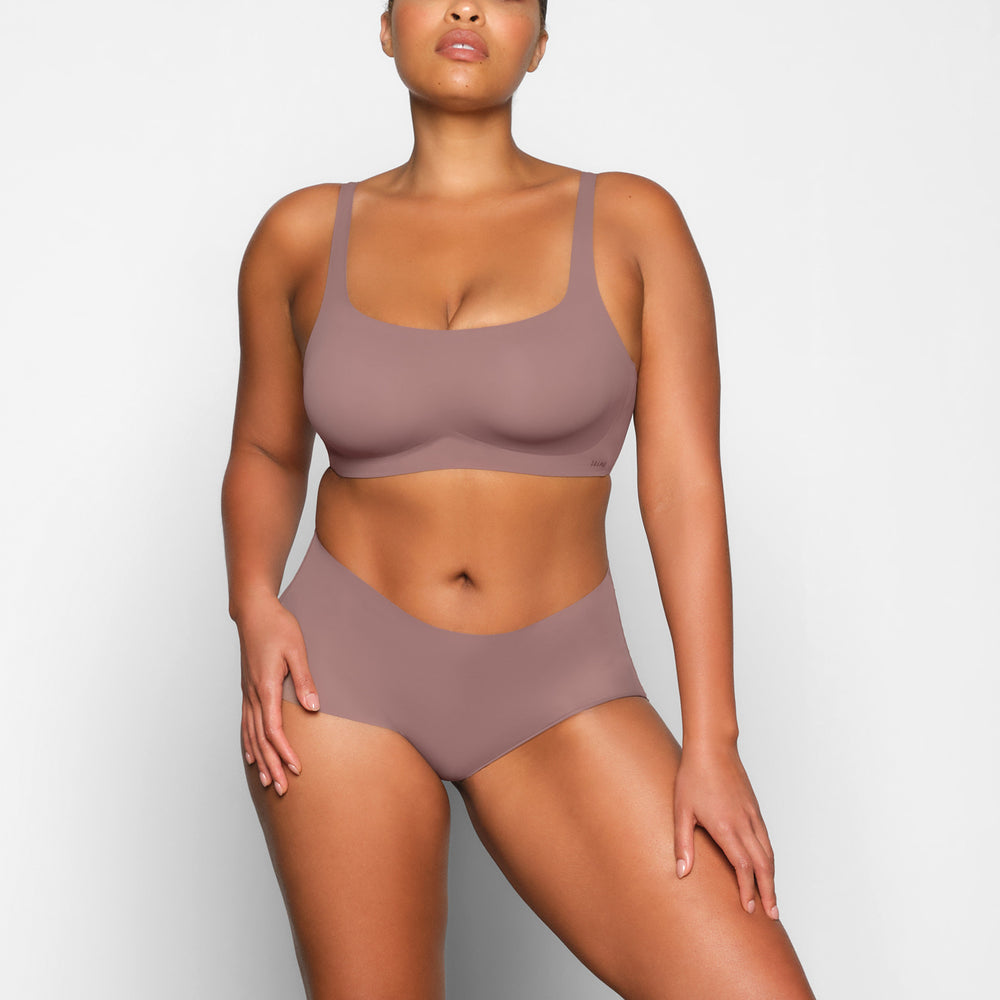 Skims NAKED Scoop Neck Bra Umber | UVWM56178