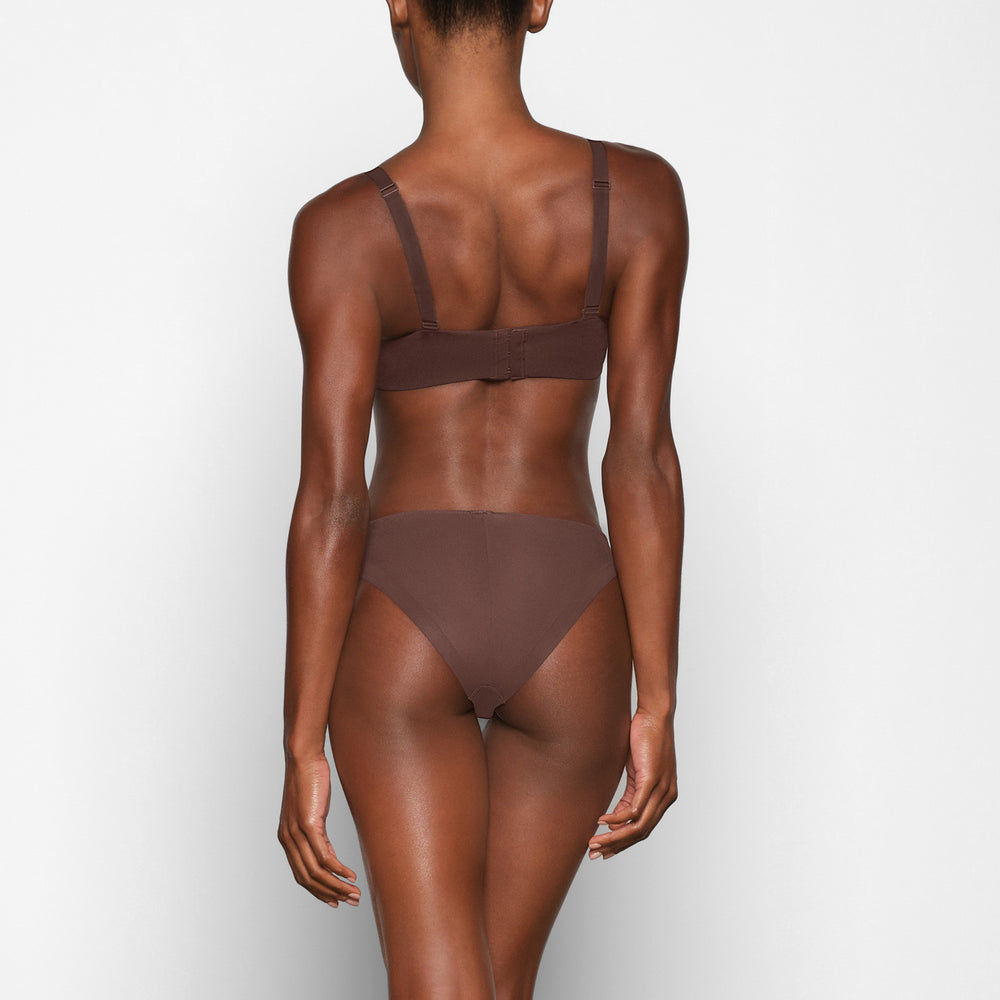 Skims NO SHOW MOLDED UNLINED Balconette Bra Cocoa | VWFH79546