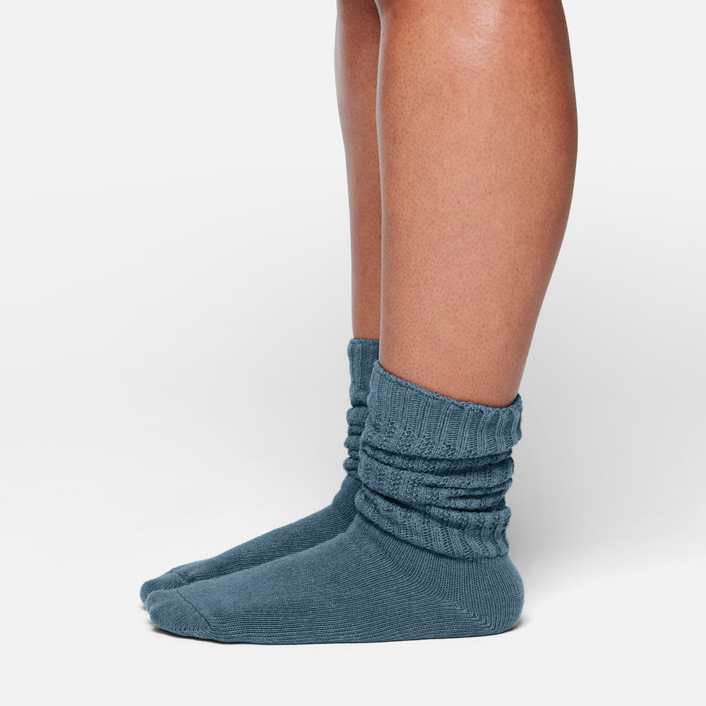 Skims SLOUCH Socks Kyanite | ZHNY52093