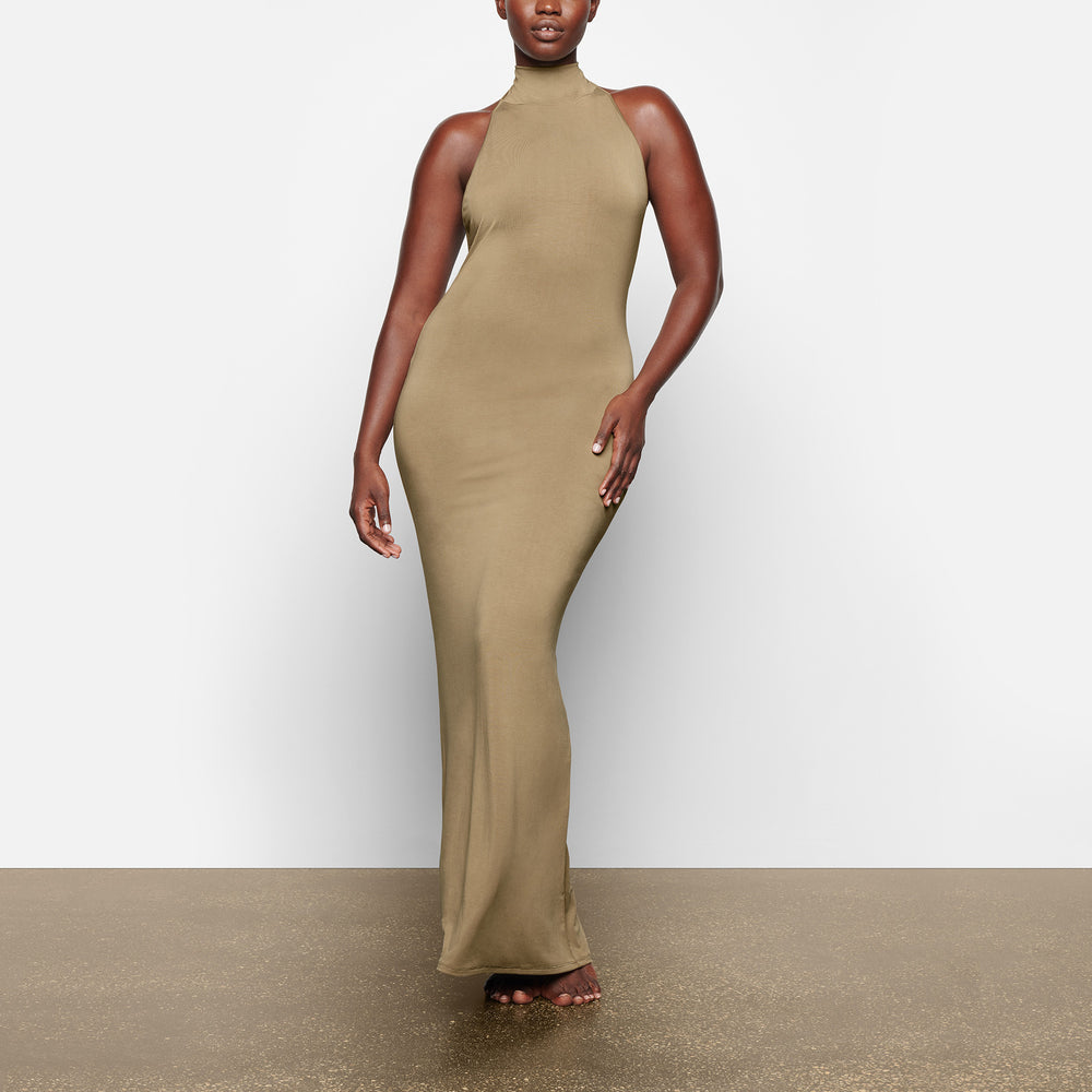 Skims SMOOTH LOUNGE LOW BACK HALTER Dress Khaki | ZXAH08749