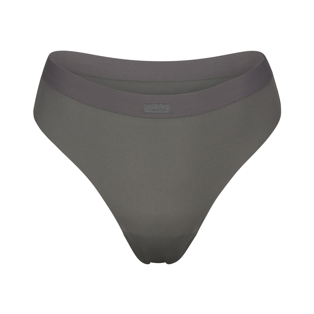 Skims SMOOTH RIB Thong Gunmetal | RFET52730