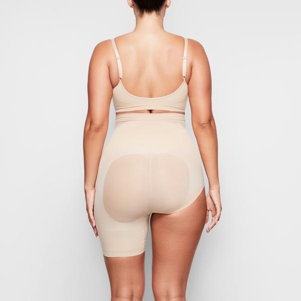 Skims SOLUTION SHORT #2 One Leg Shapewear Clay | SGMF41609