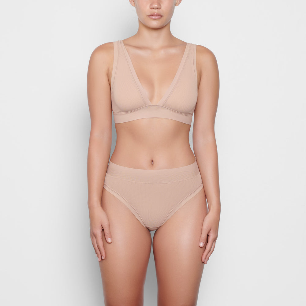 Skims SUMMER MESH MID WAIST Thong Clay | FYZL38420