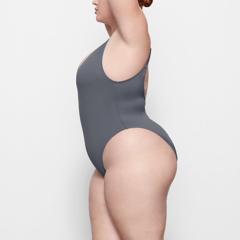 Skims SWIM SCOOP NECK One Piece Gunmetal | PLSY23704