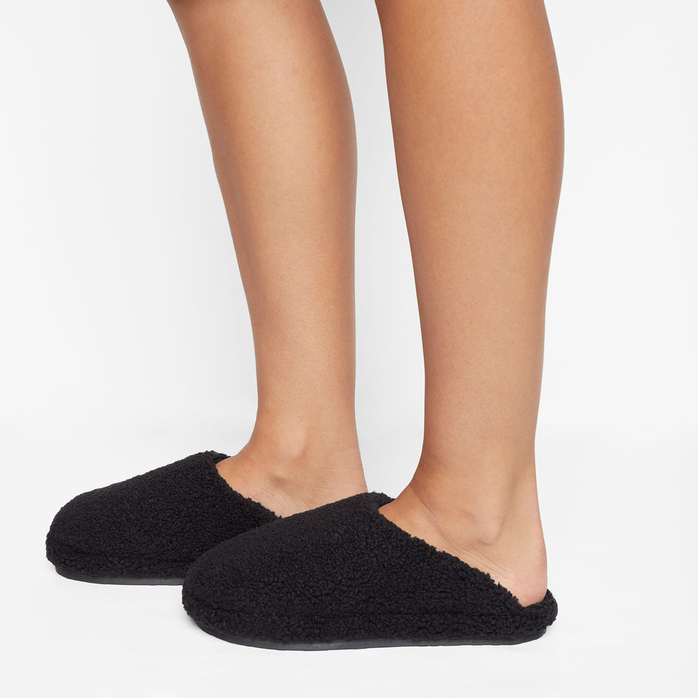 Skims TEDDY SHERPA Slippers Onyx | DPEY40517