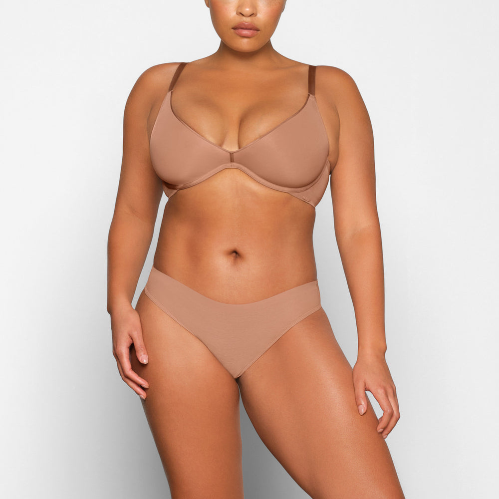 Skims WEIGHTLESS Scoop Neck Bra Sienna | CEPR92803