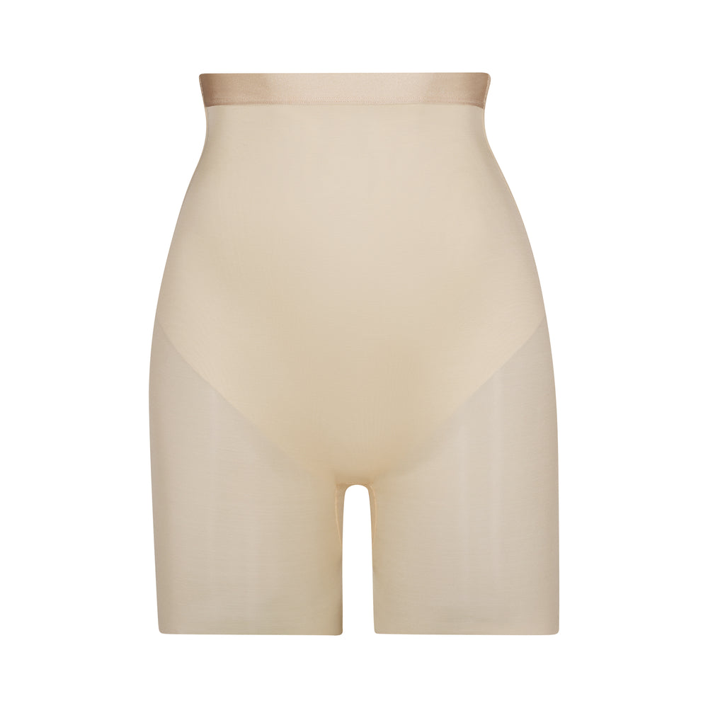 Skims BARELY THERE LOW BACK Shorts Sand | RJPW60971