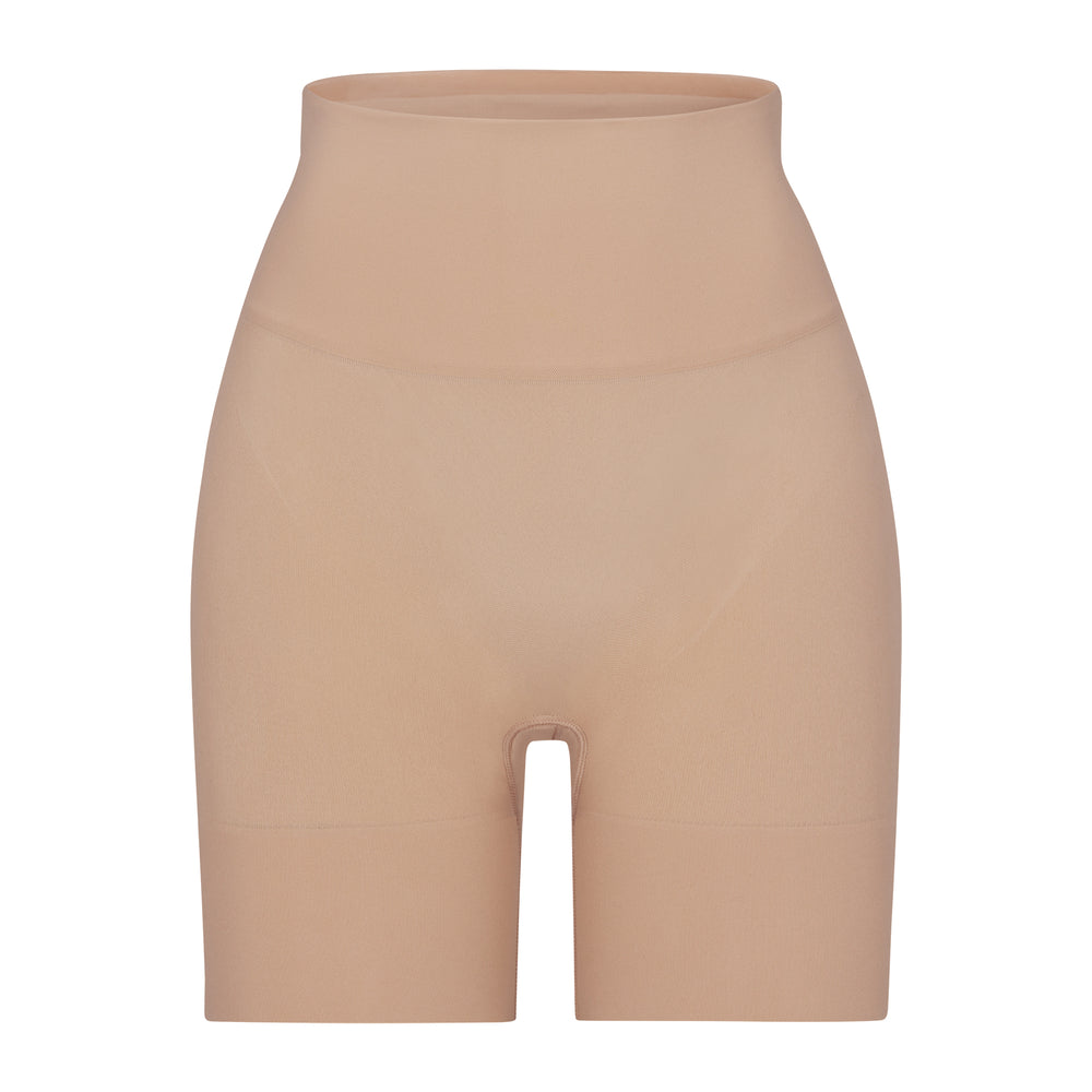 Skims BUTT ENHANCING Shorts Clay | EHYL54823