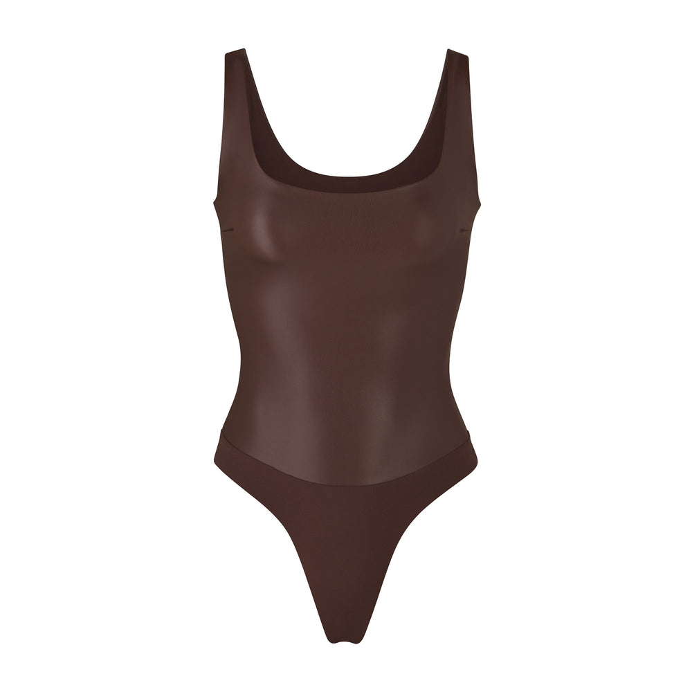 Skims FAUX LEATHER Scoop Neck Bodysuit Cocoa | XNIS80536