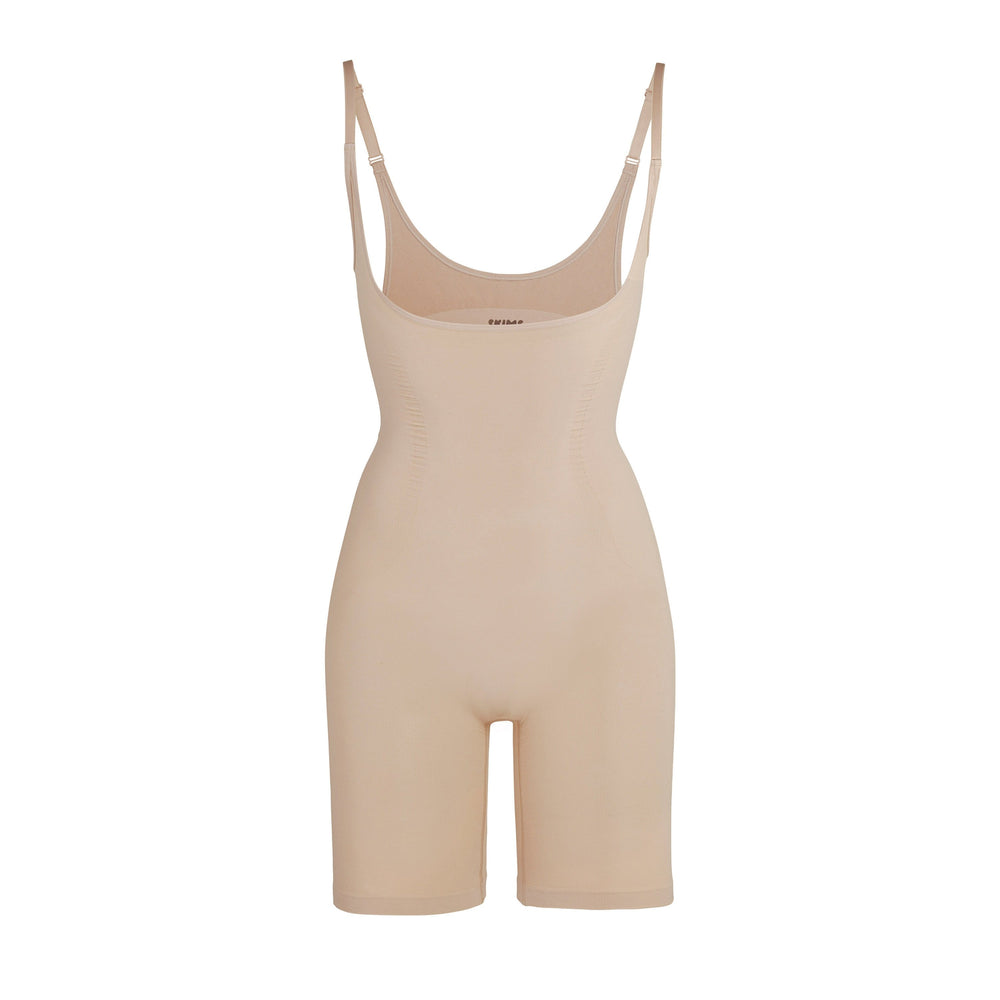 Skims OPEN BUST BODYSUIT W. OPEN GUSSET Bodysuit Clay | AQXL47925