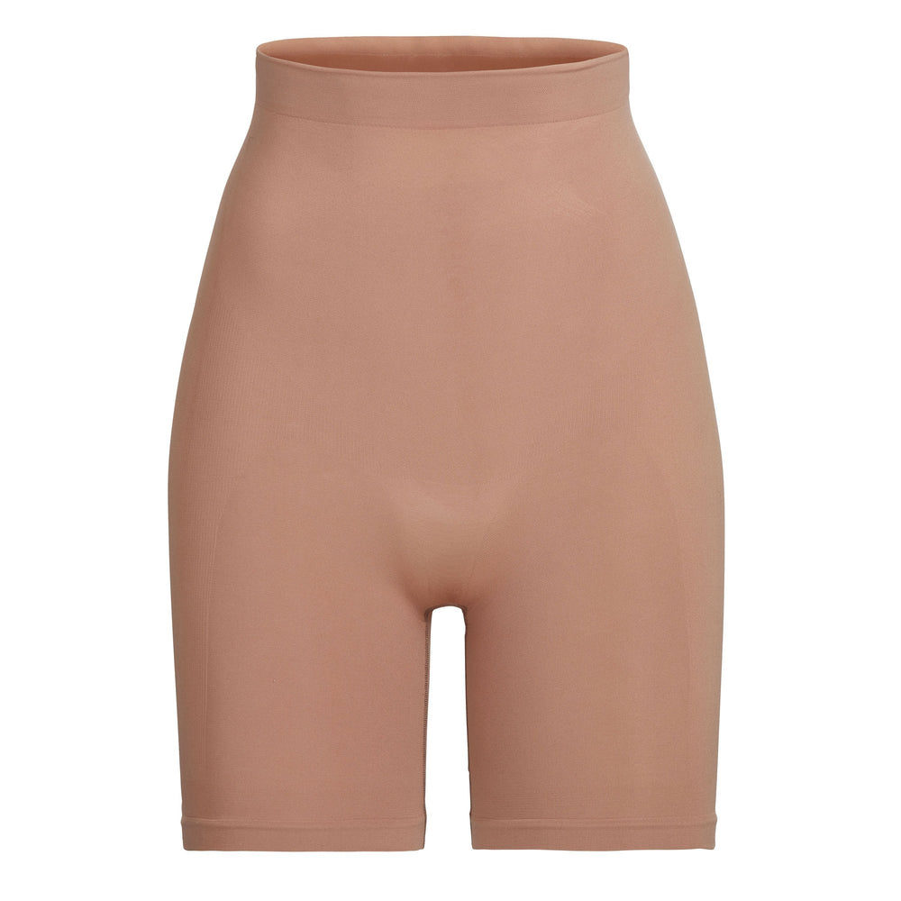 Skims SCULPTING ABOVE THE KNEE W/ OPEN GUSSET Shorts Sienna | SDUW12056