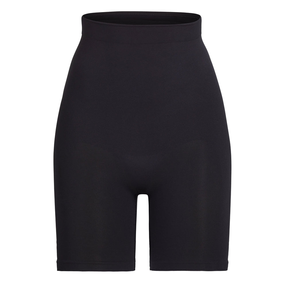 Skims SCULPTING ABOVE THE KNEE W/ OPEN GUSSET Shorts Onyx | VQBE52378