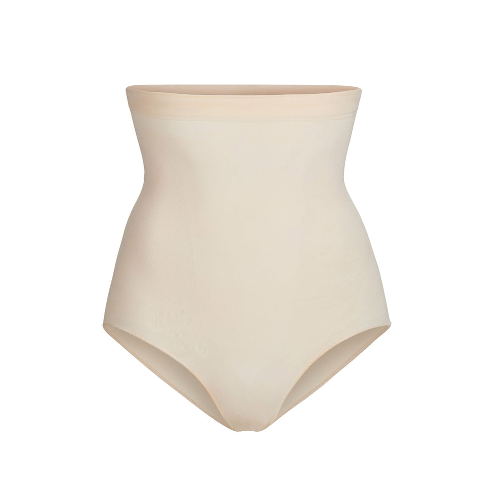 Skims SCULPTING HIGH WAIST Brief Sand | TLFD71840