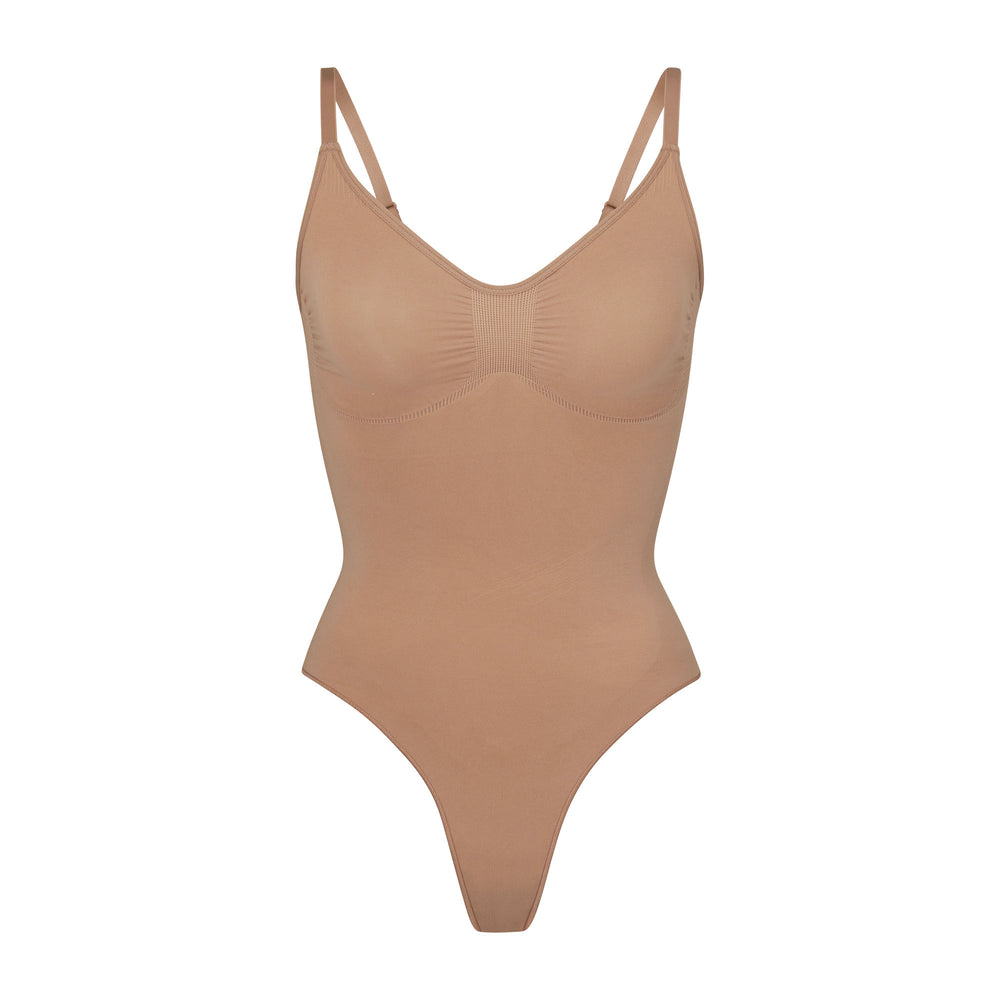 Skims SCULPTING THONG Bodysuit Sienna | MONR39218