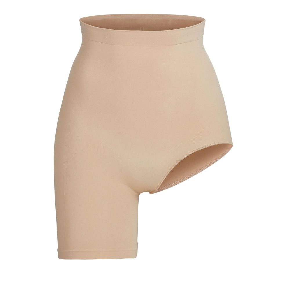 Skims SOLUTION SHORT #1 One Leg Shapewear Clay | HMNA18296